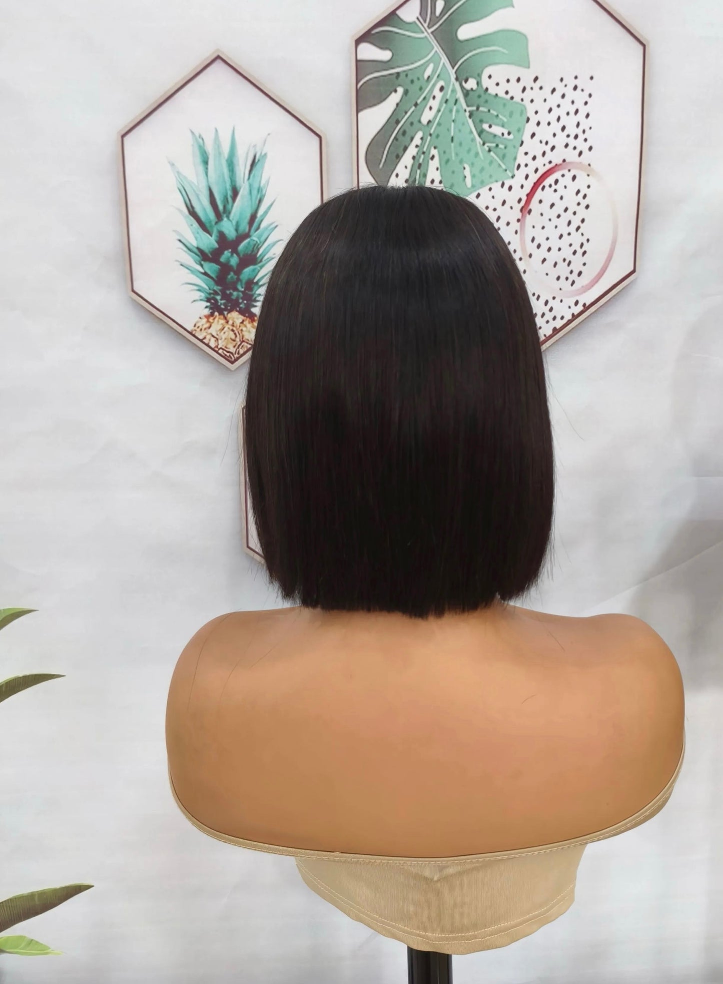 8” Straight Bob Wig – 13x4 HD Frontal | Glueless | 180% & 250% Density