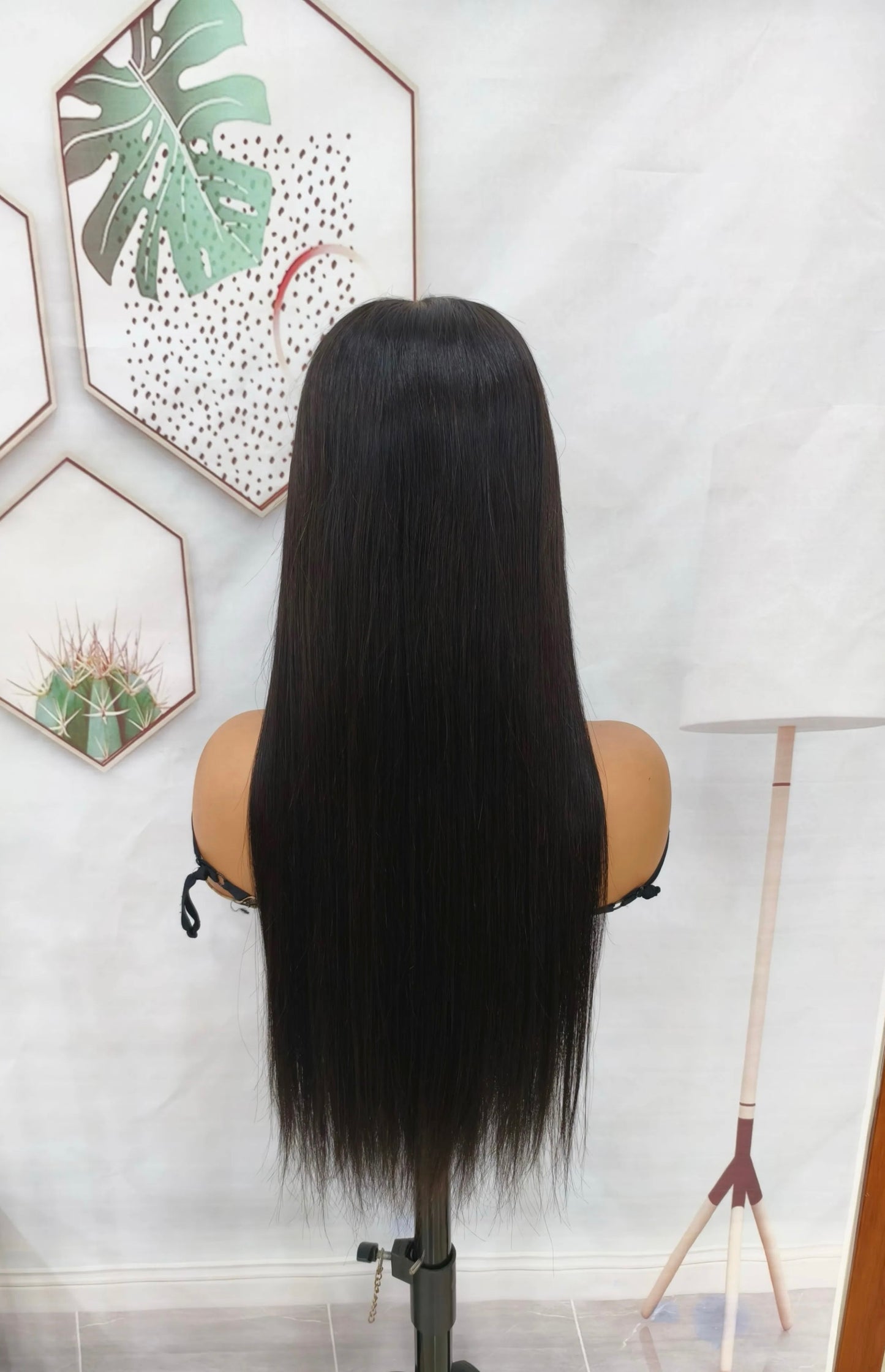 5x5 HD Lace Closure Wig – Straight | Glueless, Pre-Cut Lace, Pre-Plucked Hairline